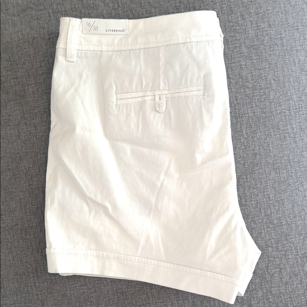 Liverpool women’s shorts. Stretch. Size 16/33
NWT. - Picture 4 of 6
